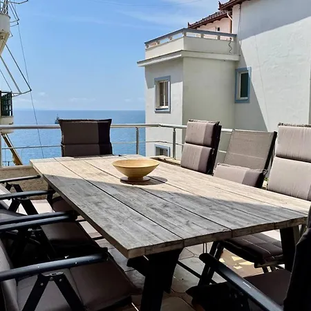 Big Terrace Sarandë
